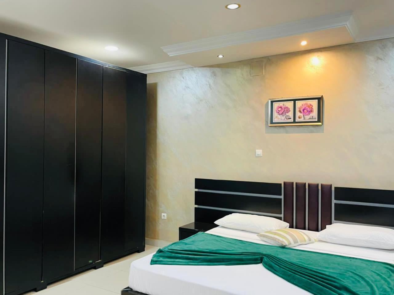 Class Hotel برازافيل المظهر الخارجي الصورة