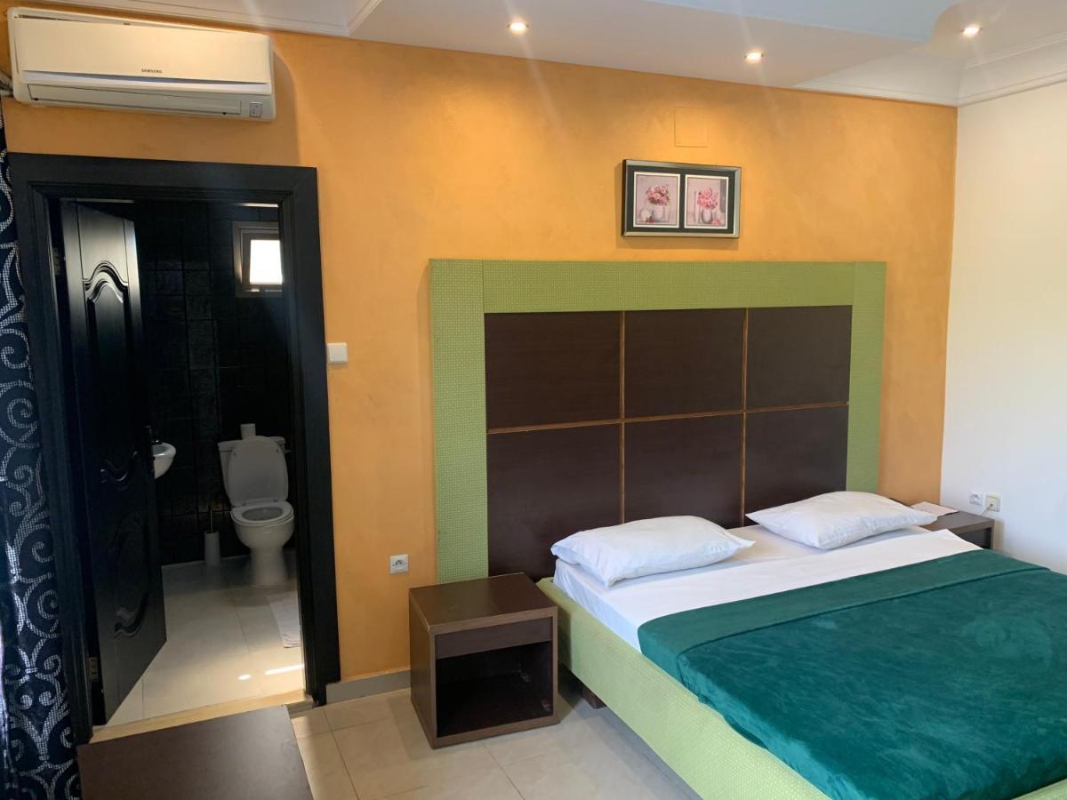 Class Hotel برازافيل المظهر الخارجي الصورة