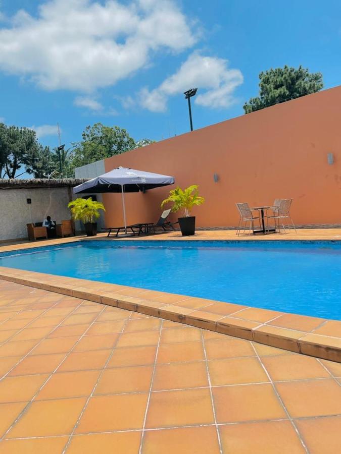Class Hotel برازافيل المظهر الخارجي الصورة