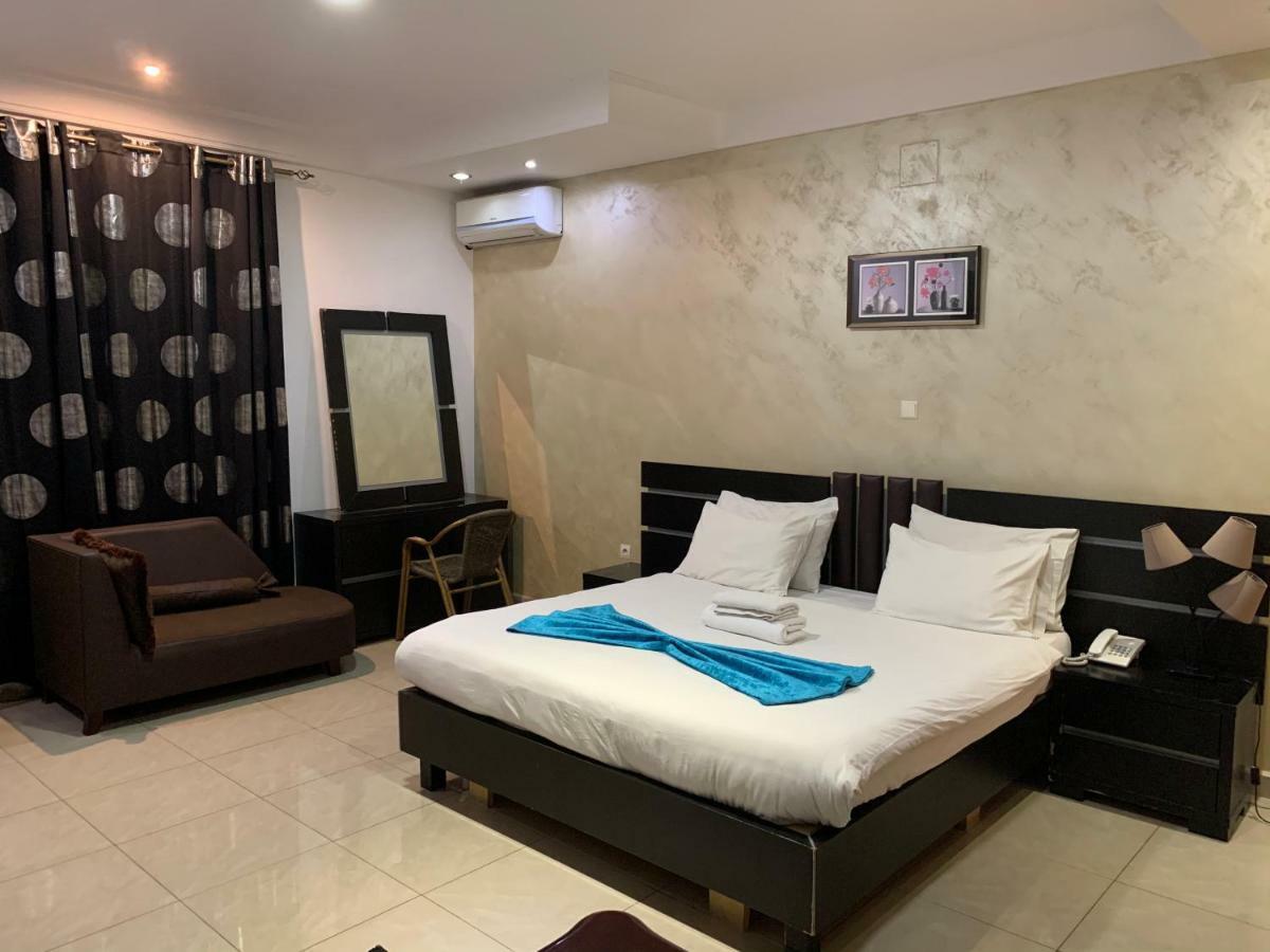 Class Hotel برازافيل المظهر الخارجي الصورة